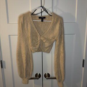 Forever 21 Women's Cream Fuzzy Cropped Front Scrunch Long Sleeve Sweater Size M
